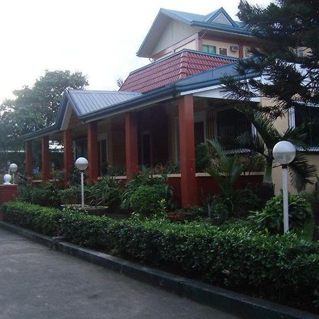 Gems Hotel And Conference Center Antipolo Esterno foto