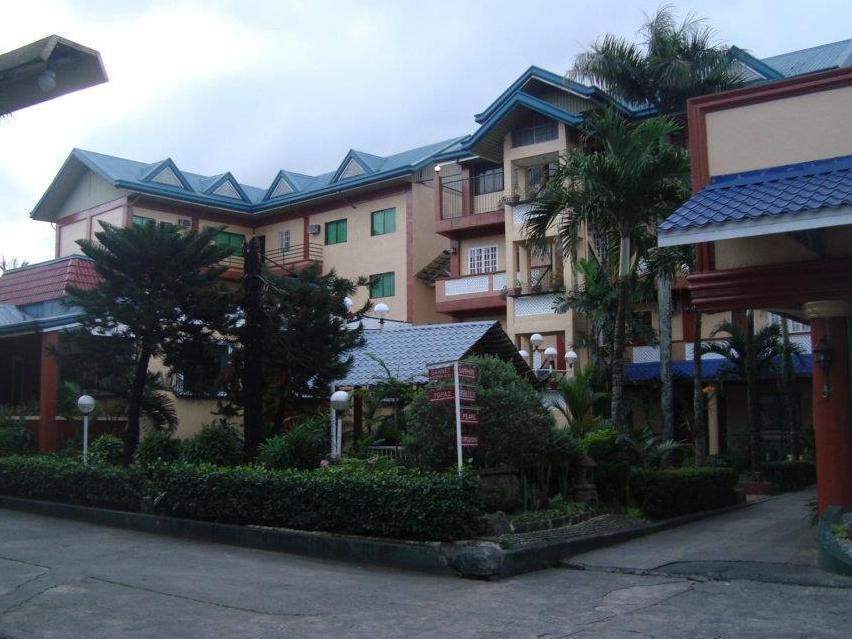 Gems Hotel And Conference Center Antipolo Esterno foto